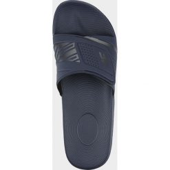 Klapki męskie KLM200 - granat. Klapki męskie 4f, bez wzorów, z jersey. Za 59,99 zł.