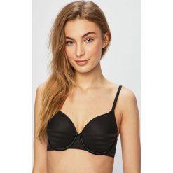 Dkny - Biustonosz. Czarne biustonosze DKNY, z haftami, z dzianiny. W wyprzedaży za 159,90 zł.