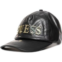 Czapka z daszkiem Guess Not Coordinated Hats AW8444 POL01. Różowe czapki damskie Guess, z aplikacjami. W wyprzedaży za 129,00 zł.