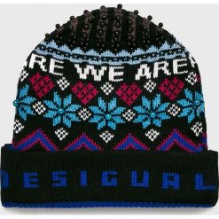 Czapki damskie: Desigual - Czapka