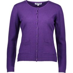 Kardigan w kolorze fioletowym. Fioletowe kardigany damskie marki Cashmere & Jackets, s, bez wzorów, z kaszmiru, bez rękawów, bez kaptura. W wyprzedaży za 150,95 zł.