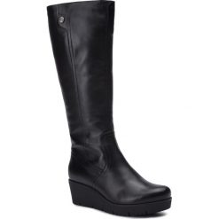Kozaki LASOCKI SM-BALEA-06. Kozaki damskie Lasocki, bez obcasa, bez zapięcia. Za 399,99 zł.