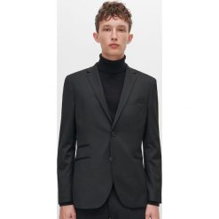 Marynarka garniturowa super slim fit - Czarny. Czarne marynarki garniturowe męskie Reserved, bez wzorów. Za 299,99 zł.