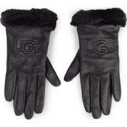 Rękawiczki Damskie UGG - W Classic Leather Logo Glove 19034 Black. Czarne rękawiczki damskie Ugg, bez wzorów, z wełny. W wyprzedaży za 379,00 zł.