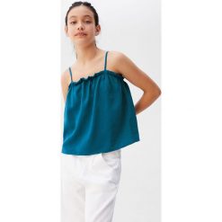 Mango Kids - Bluzka dziecięca Tina. Niebieskie bluzki dziewczęce Mango Kids, bez wzorów, z bawełny, z dekoltem karo, bez rękawów, bez kaptura. Za 79,90 zł.