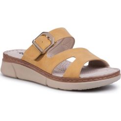 Klapki COMFORT BASIC - 44892 Yellow. Żółte klapki damskie Comfort Basic, bez wzorów, ze skóry ekologicznej, bez obcasa. Za 169,00 zł.