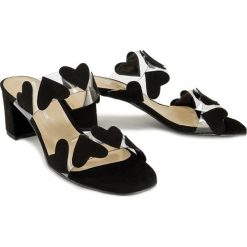 BRENDA ZARO T3589 black, klapki damskie. Czarne klapki damskie Brenda Zaro, bez wzorów, bez obcasa, na obcasie. Za 349,90 zł.