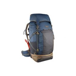 Plecak trekkingowy Travel 70 l męski. Szare plecaki męskie FORCLAZ, bez wzorów, z poliesteru. Za 449,99 zł.