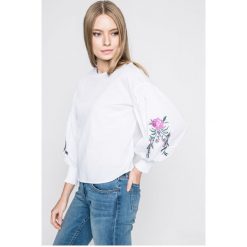 Only - Bluzka Elena. Białe bluzki damskie ONLY, s, z haftami, z bawełny, casualowe, z okrągłym kołnierzem, bez rękawów. W wyprzedaży za 49,90 zł.