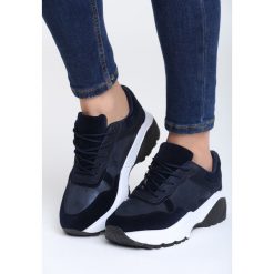 Granatowe Buty Sportowe Minute To Midnight. Niebieskie buty sportowe damskie marki Born2be, z materiału. Za 89,99 zł.