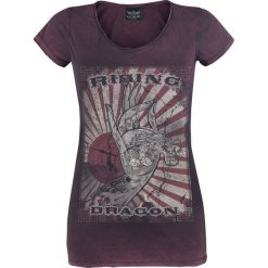 Alchemy England Sasha Rising Dragon Koszulka damska czerwony. Czerwone bluzki nietoperze marki Alchemy England, xl, z nadrukiem. Za 62,90 zł.