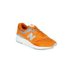 Buty New Balance CM997. Żółte trampki męskie New Balance, bez wzorów, bez zapięcia. Za 286,30 zł.