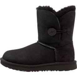 UGG BAILEY BUTTON II Botki black. Szare botki damskie marki Peter Kaiser, z materiału. Za 669,00 zł.