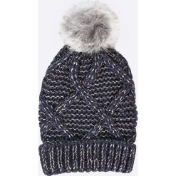 Only - Czapka. Szare czapki damskie ONLY, na zimę, z dzianiny. W wyprzedaży za 34,90 zł.