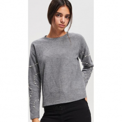 Bluza z koralikami - Jasny szar. Szare bluzy damskie Reserved, l. Za 79,99 zł.