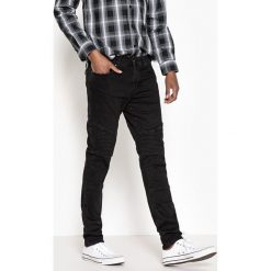 Jeansy motocyklowe krój slim. Czarne jeansy męskie slim marki La Redoute Collections. Za 176,36 zł.
