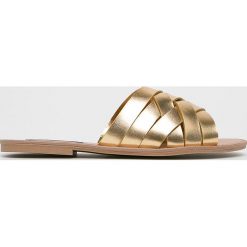 Steve Madden - Klapki Gabriella. Żółte klapki damskie Steve Madden, bez wzorów, z gumy, bez obcasa, na płaskiej podeszwie. W wyprzedaży za 249,90 zł.