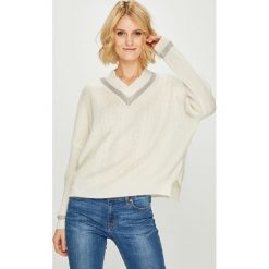 Silvian Heach - Sweter. Białe swetry klasyczne damskie marki Silvian Heach, s, z wełny, klasyczne, z włoskim kołnierzykiem. W wyprzedaży za 219,90 zł.