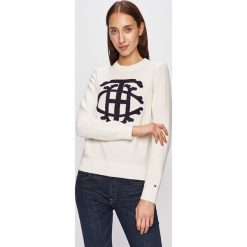 Tommy Hilfiger - Sweter. Białe swetry damskie TOMMY HILFIGER, s, z aplikacjami, z bawełny, bez rękawów, bez kaptura. W wyprzedaży za 399,90 zł.