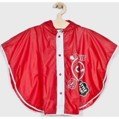 Blukids - Kurtka przeciwdeszczowa dziecięca 104-128 cm. Czerwone kurtki dziewczęce Blukids, bez wzorów, krótkie, z kapturem. W wyprzedaży za 39,90 zł.