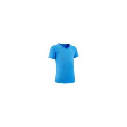 Koszulka turystyczna z krótkim rękawem - MH500 - dla chłopców. Niebieskie t-shirty chłopięce QUECHUA, bez wzorów, z poliesteru, z krótkim rękawem. Za 14,99 zł.
