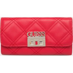 Guess Jeans - Portfel. Czerwone portfele damskie Guess Jeans, z jeansu. Za 279,90 zł.