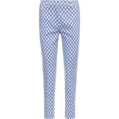 Chinosy Weekend Max Mara Cabras 51311401. Różowe spodnie damskie Weekend Max Mara, z elastanu. W wyprzedaży za 519,00 zł.