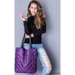 Torba basic fioletowe pikowanie. Fioletowe torebki klasyczne damskie marki Pakamera, pikowane. Za 89,00 zł.