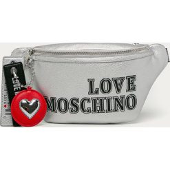 Love Moschino - Nerka. Szare nerki damskie Love Moschino, z aplikacjami, ze skóry ekologicznej, duże, z aplikacjami. Za 719,90 zł.
