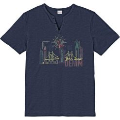 T-shirt bonprix ciemnoniebieski z nadrukiem. Niebieskie koszulki męskie bonprix, s, z nadrukiem, z bawełny, bez kołnierzyka, bez rękawów. Za 49,99 zł.