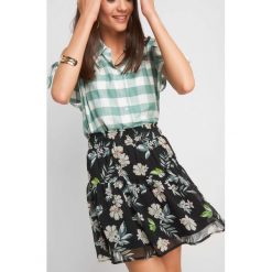 Rozkloszowana spódnica mini. Zielone spódniczki damskie Orsay, z aplikacjami, z poliesteru, z podwyższonym stanem, mini, rozkloszowane. Za 49,99 zł.