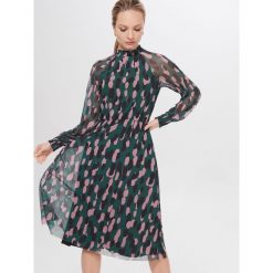 Sukienka midi we wzory - Zielony. Zielone sukienki damskie Mohito, xs, midi. Za 139,99 zł.