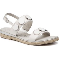 Espadryle MARCO TOZZI - 2-28125-22 White 100. Białe espadryle damskie Marco Tozzi, bez wzorów, ze skóry, bez obcasa, na obcasie. W wyprzedaży za 159,00 zł.