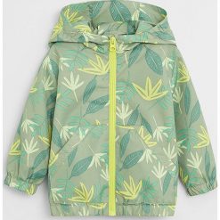 Mango Kids - Kurtka dziecięca Chus6 80-104 cm. Żółte kurtki chłopięce Mango Kids, bez wzorów, z poliesteru, krótkie, z kapturem. W wyprzedaży za 55,90 zł.