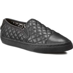 Tenisówki GEOX - D N. Club C D5258C 000BC C9997 Czarny. Czarne półbuty damskie Geox, bez wzorów, z gumy, bez zapięcia. W wyprzedaży za 169,00 zł.