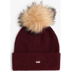 Superdry - Czapka damska, czerwony. Czerwone czapki damskie Superdry, bez wzorów. Za 149,95 zł.
