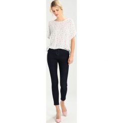 Bluzki asymetryczne: Kaffe DAISY STANLEY Bluzka chalk