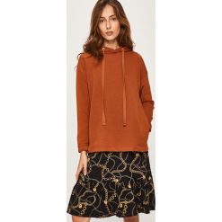 Answear - Bluza. Pomarańczowe bluzy damskie ANSWEAR, s, bez wzorów, z poliesteru, bez rękawów, z kapturem. W wyprzedaży za 49,90 zł.