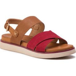Sandały WRANGLER - Punch Karen 2 WL91641A Red 087. Czerwone klapki damskie Wrangler, bez wzorów, ze skóry ekologicznej, bez obcasa. W wyprzedaży za 199,00 zł.