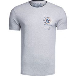 T-shirt NAPAPIJRI SANDY. Szare t-shirty męskie Napapijri, z haftami, z dzianiny, z okrągłym kołnierzem. W wyprzedaży za 203,00 zł.