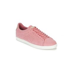 Buty Le Coq Sportif CHARLINE SUEDE. Różowe trampki i tenisówki damskie le coq sportif, bez wzorów, bez zapięcia. Za 164,50 zł.