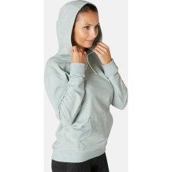 Bluza Gym & Pilates 500 damska. Zielone bluzy damskie DOMYOS, m, bez wzorów, z elastanu, bez rękawów, bez kaptura, na jogę i pilates. Za 64,99 zł.