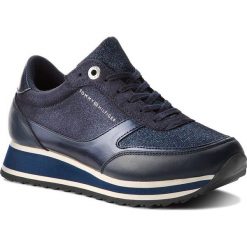 Sneakersy TOMMY HILFIGER - Metallic Retro Runner FW0FW03337 Midnight 403. Niebieskie półbuty damskie skórzane TOMMY HILFIGER. W wyprzedaży za 279,00 zł.