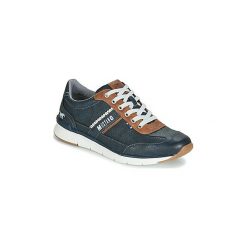 Buty Mustang 4137301-822. Niebieskie trampki męskie Mustang, bez wzorów, bez zapięcia. Za 289,00 zł.
