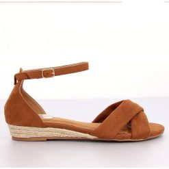 Sandałki espadryle brązowe 9R121 Camel. Pomarańczowe espadryle damskie ButyModne, w paski, z materiału, bez obcasa. W wyprzedaży za 69,00 zł.