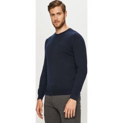 Mustang - Sweter. Niebieskie swetry męskie Mustang, s, bez wzorów, z bawełny, z okrągłym kołnierzem, bez kaptura. Za 149,90 zł.