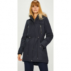 Vero Moda - Parka Breeze Agnes. Czarne parki damskie Vero Moda, l, z poliesteru. W wyprzedaży za 179,90 zł.