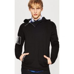 Bluzy męskie: Bluza z asymetrycznym dekoltem - Czarny