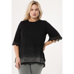 Czarna Bluzka Humid. Czarne bluzki damskie Born2be, xl, bez wzorów, z koronki, z okrągłym kołnierzem, z krótkim rękawem. Za 49,99 zł.