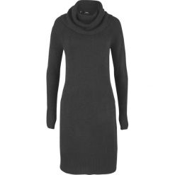 Sukienka dzianinowa z szerokim golfem bonprix czarny. Czarne sukienki damskie bonprix, bez wzorów, z dzianiny, z golfem, bez rękawów. Za 89,99 zł.